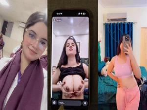 Sexy Desi Girl Shows Nude Body