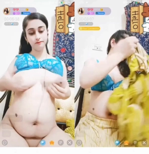 Pakistani Random chamet girl new video